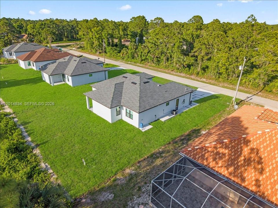 En Venta: $329,999 (4 camas, 2 baños, 1842 Pies cuadrados)