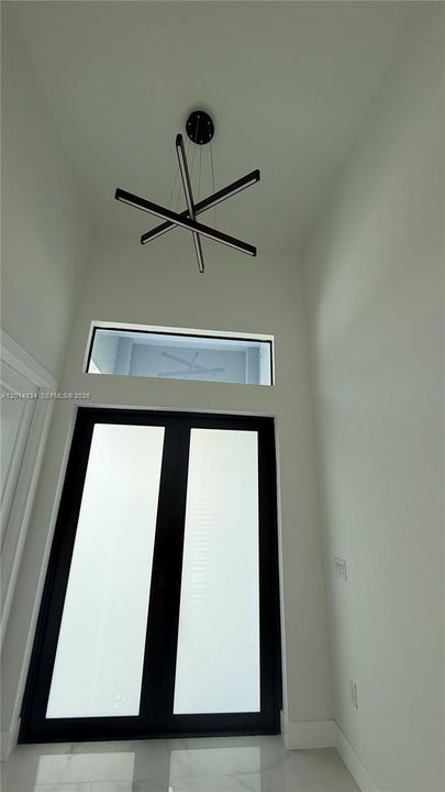 En Venta: $329,999 (4 camas, 2 baños, 1842 Pies cuadrados)