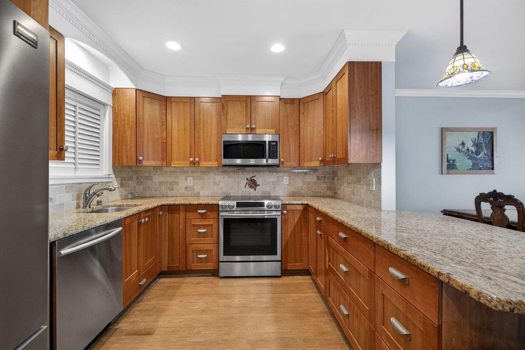 KITCHEN..