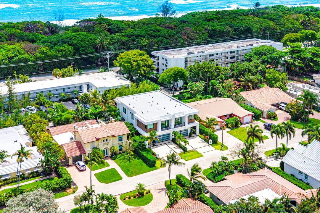 061-320NortheastWavecrestWay-BocaRaton-F
