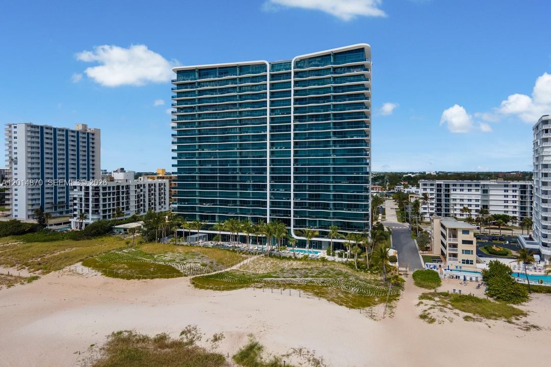 For Sale: $4,350,000 (4 beds, 4 baths, 3300 Square Feet)