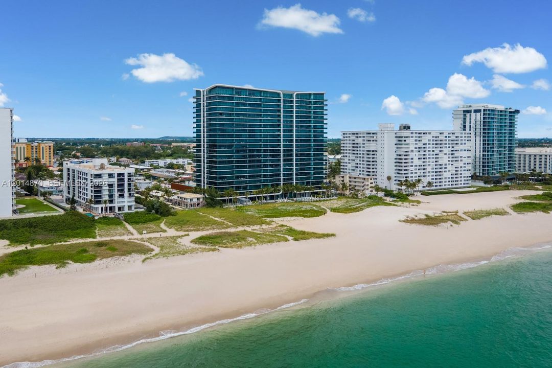 For Sale: $4,350,000 (4 beds, 4 baths, 3300 Square Feet)