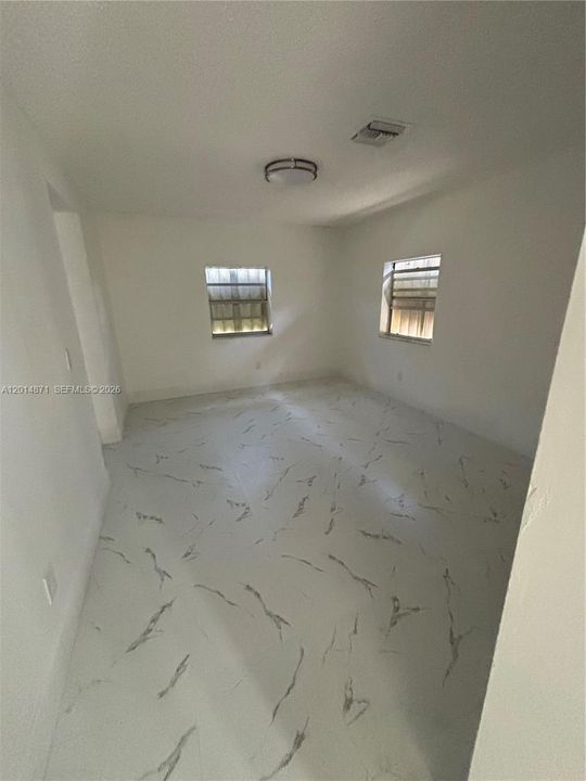 На продажу: $585,000 (4 спален, 3 ванн, 1745 Квадратных фут)