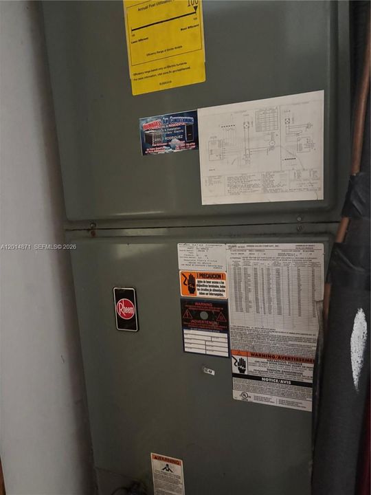 На продажу: $585,000 (4 спален, 3 ванн, 1745 Квадратных фут)