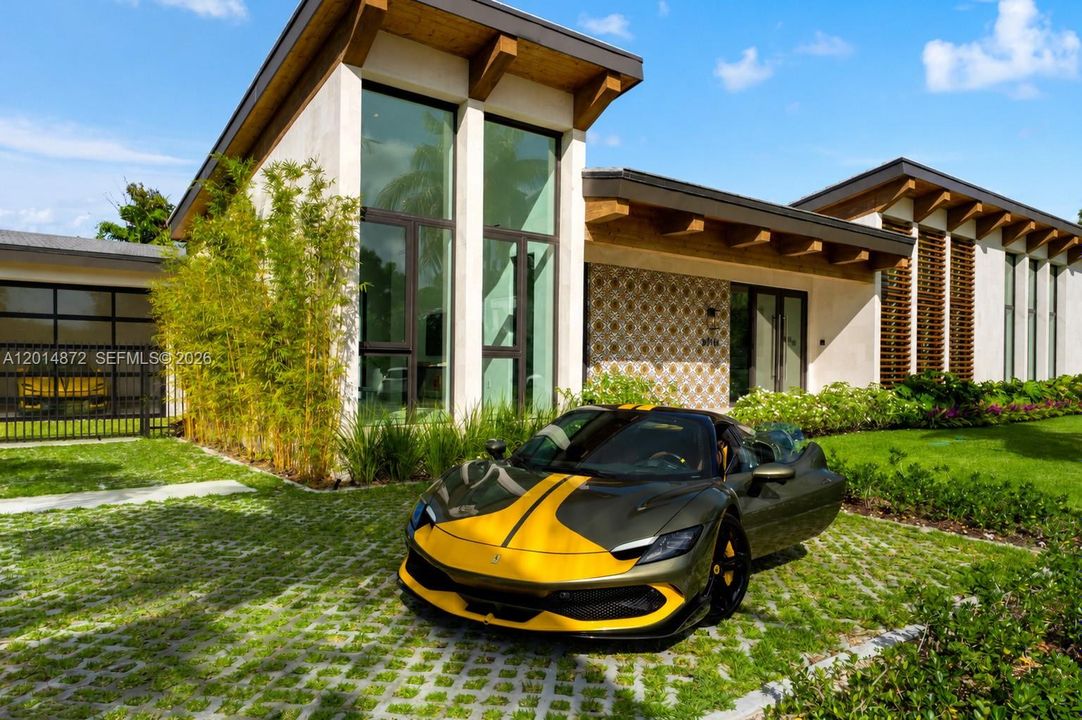 На продажу: $8,250,000 (6 спален, 6 ванн, 0 Квадратных фут)