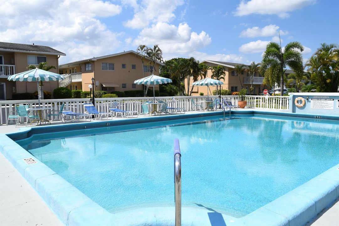 pool 2