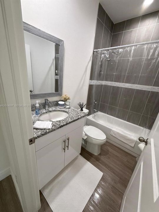 На продажу: $310,000 (3 спален, 2 ванн, 0 Квадратных фут)