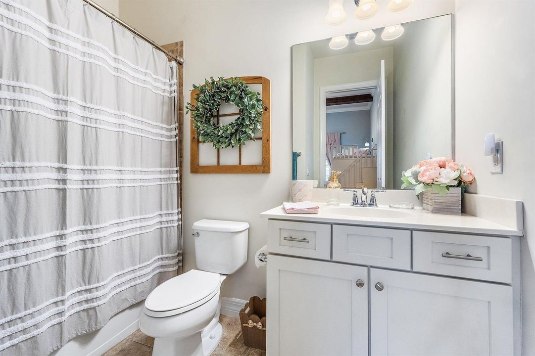 Ensuite Bathroom Bedroom 2