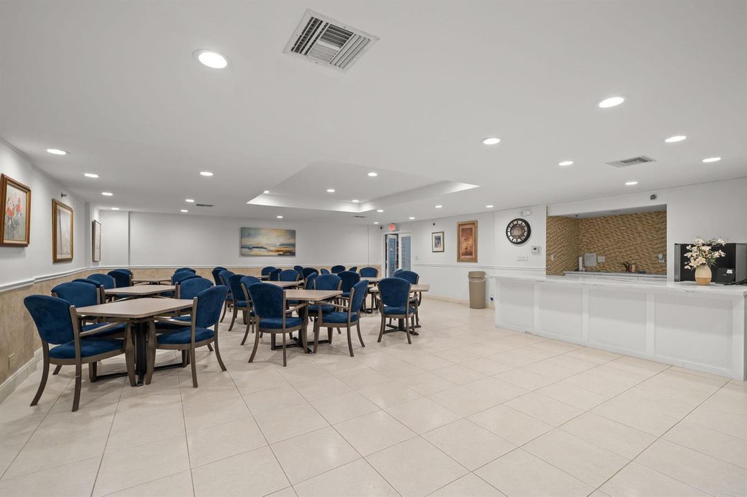 Social room for private use