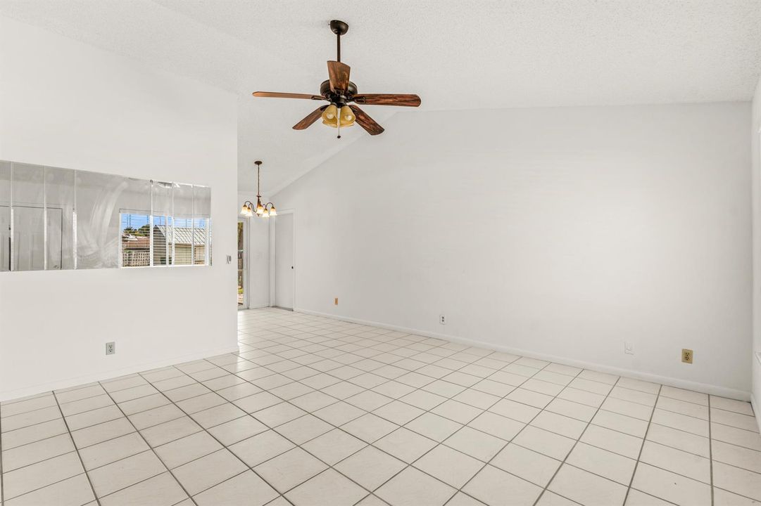 006-105BanyanCircle-Jupiter-FL-33458-FUL