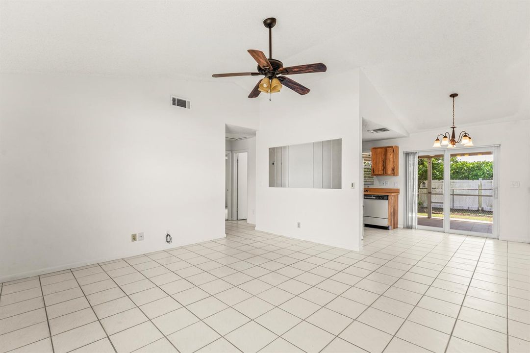 007-105BanyanCircle-Jupiter-FL-33458-FUL