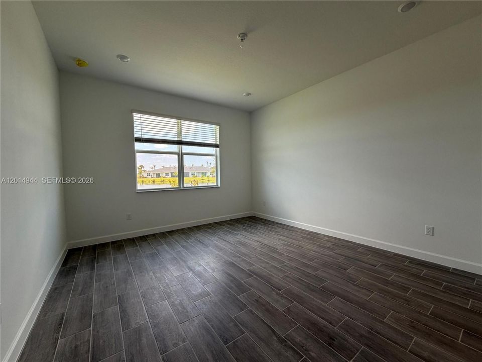 В аренду: $2,000 (2 спален, 2 ванн, 0 Квадратных фут)