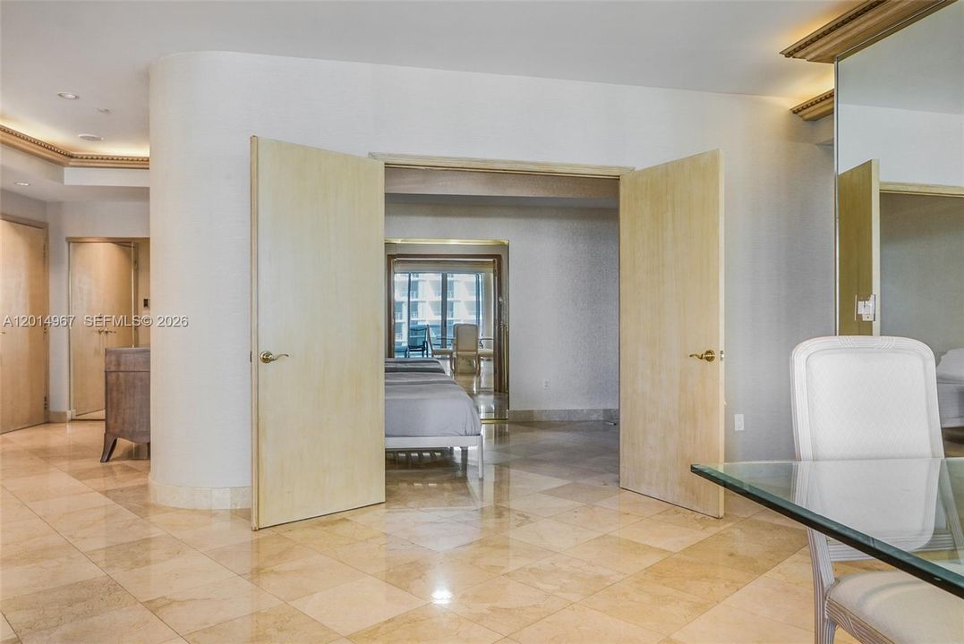 For Sale: $3,500,000 (2 beds, 2 baths, 2160 Square Feet)