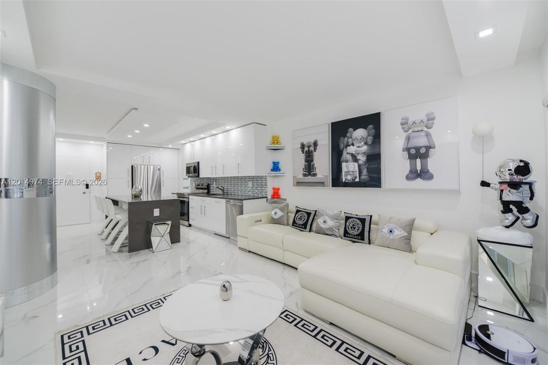 En Venta: $590,000 (1 camas, 1 baños, 870 Pies cuadrados)