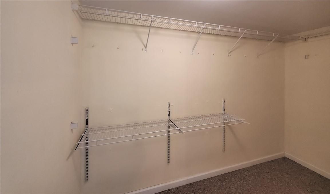 Walk in Closet