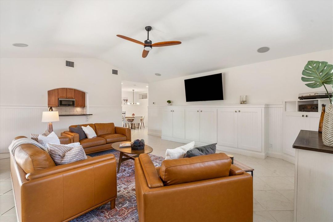 10-232 NW 10th Ct Boca Raton, FL-108