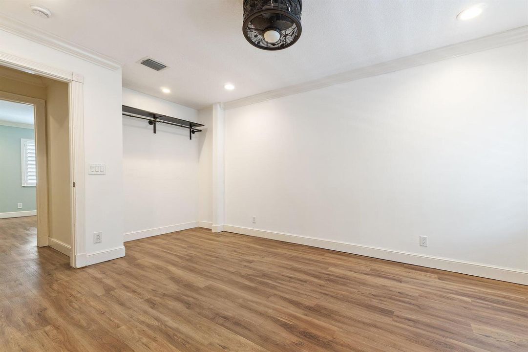 066-1138SWLighthouseDr-PalmCity-SMALL