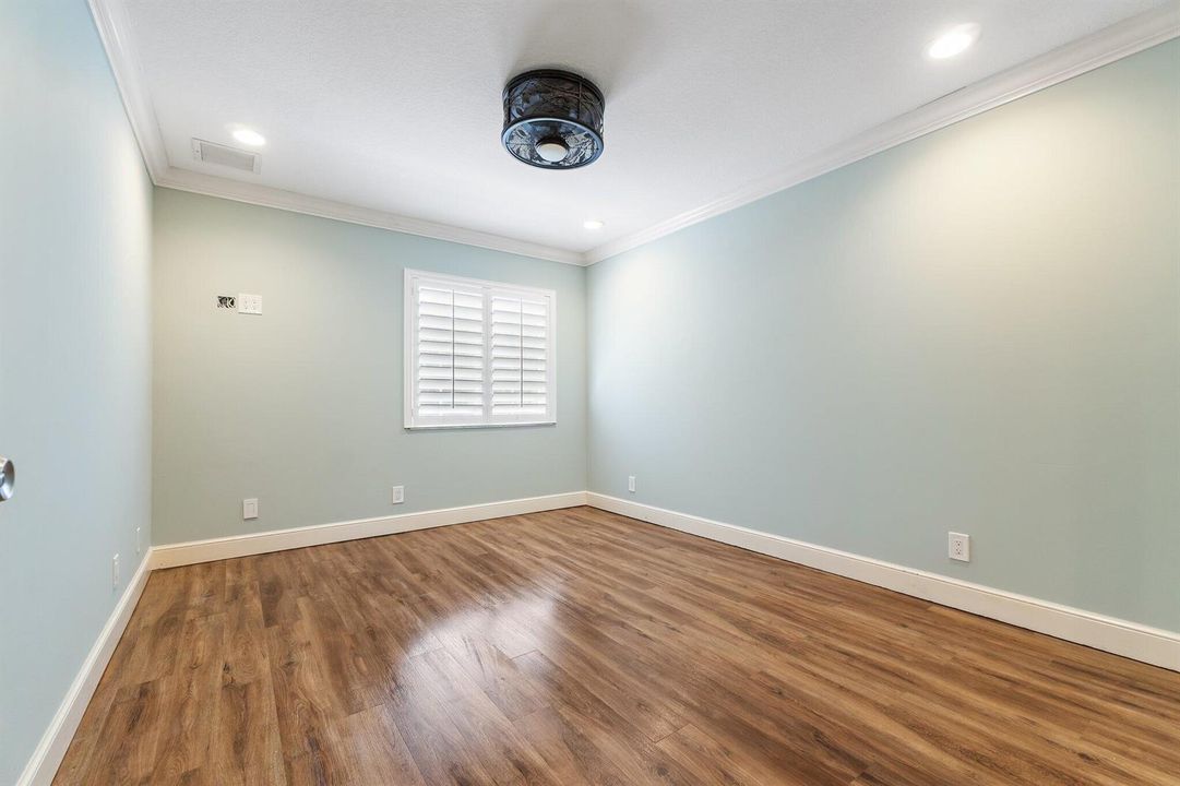 067-1138SWLighthouseDr-PalmCity-SMALL