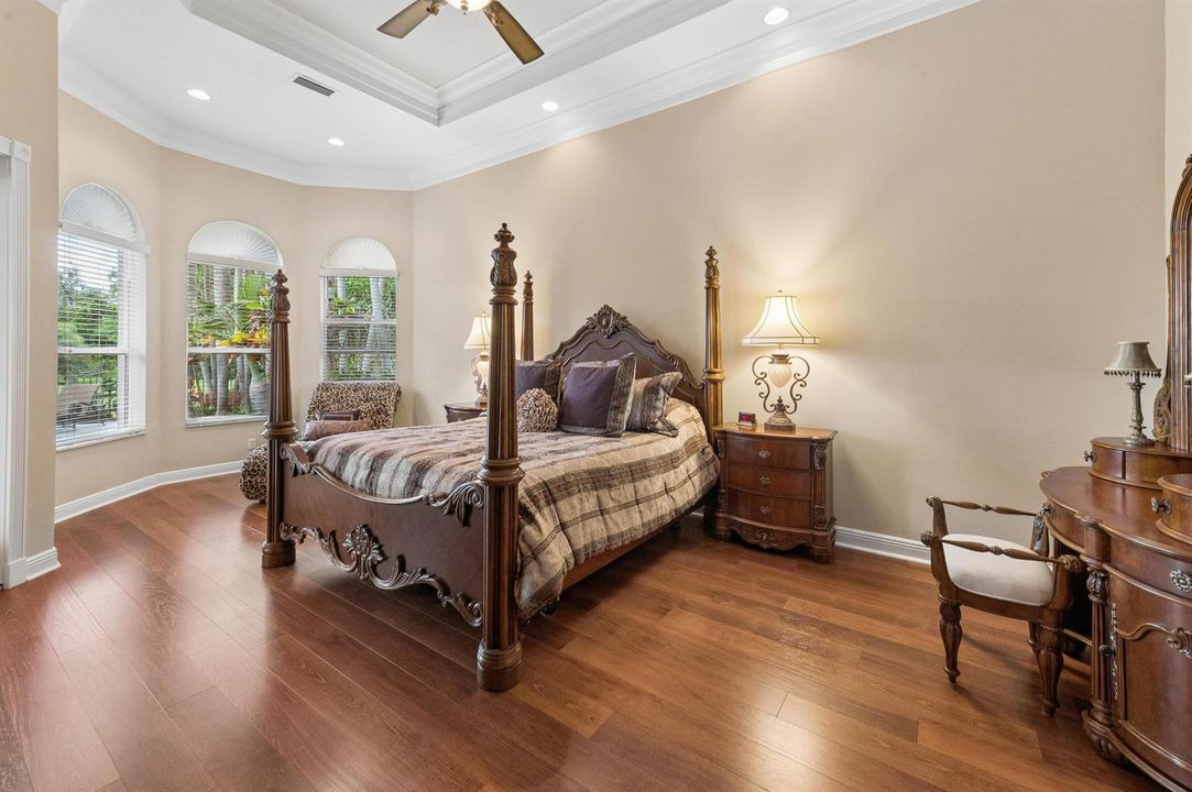 12 Bedroom 02