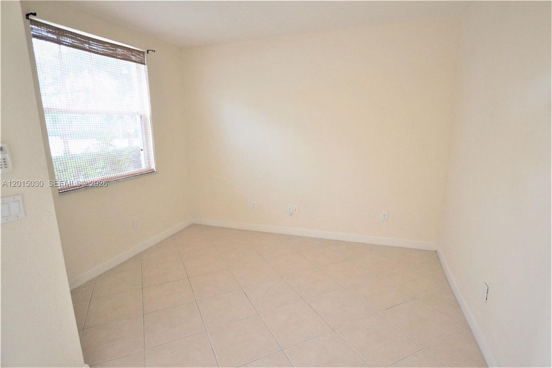 В аренду: $2,750 (3 спален, 2 ванн, 1448 Квадратных фут)