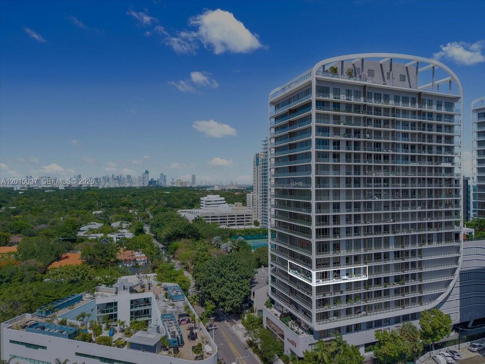 En Venta: $3,175,000 (3 camas, 3 baños, 1661 Pies cuadrados)