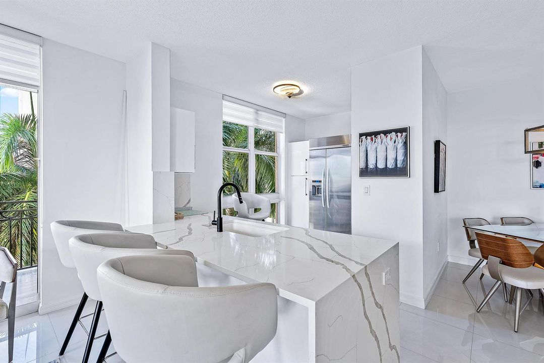 Bar stools/kitchen