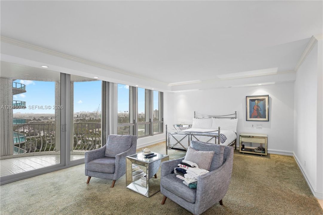 For Sale: $3,999,000 (3 beds, 3 baths, 3340 Square Feet)