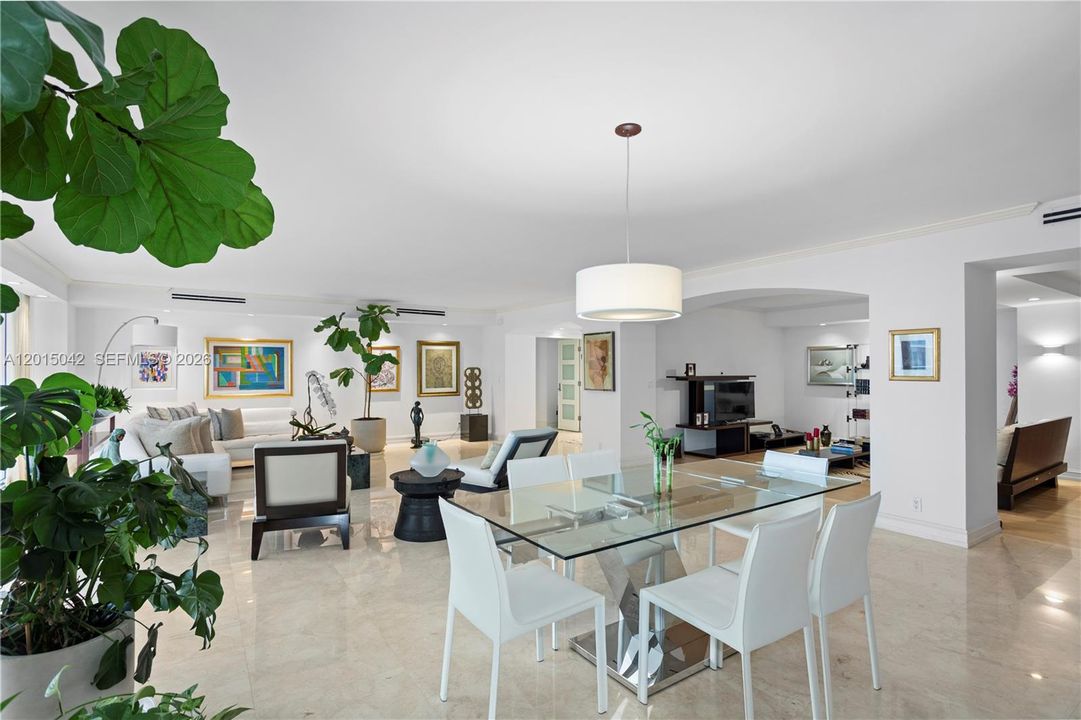 For Sale: $3,999,000 (3 beds, 3 baths, 3340 Square Feet)