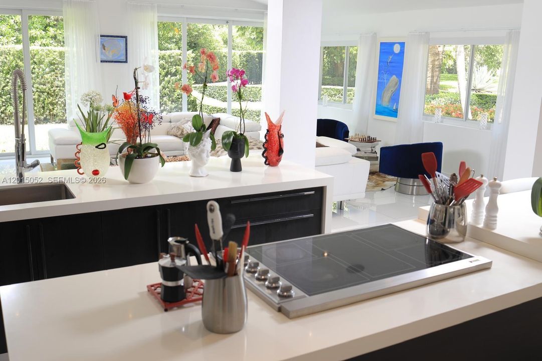 En Venta: $7,900,000 (5 camas, 4 baños, 4246 Pies cuadrados)
