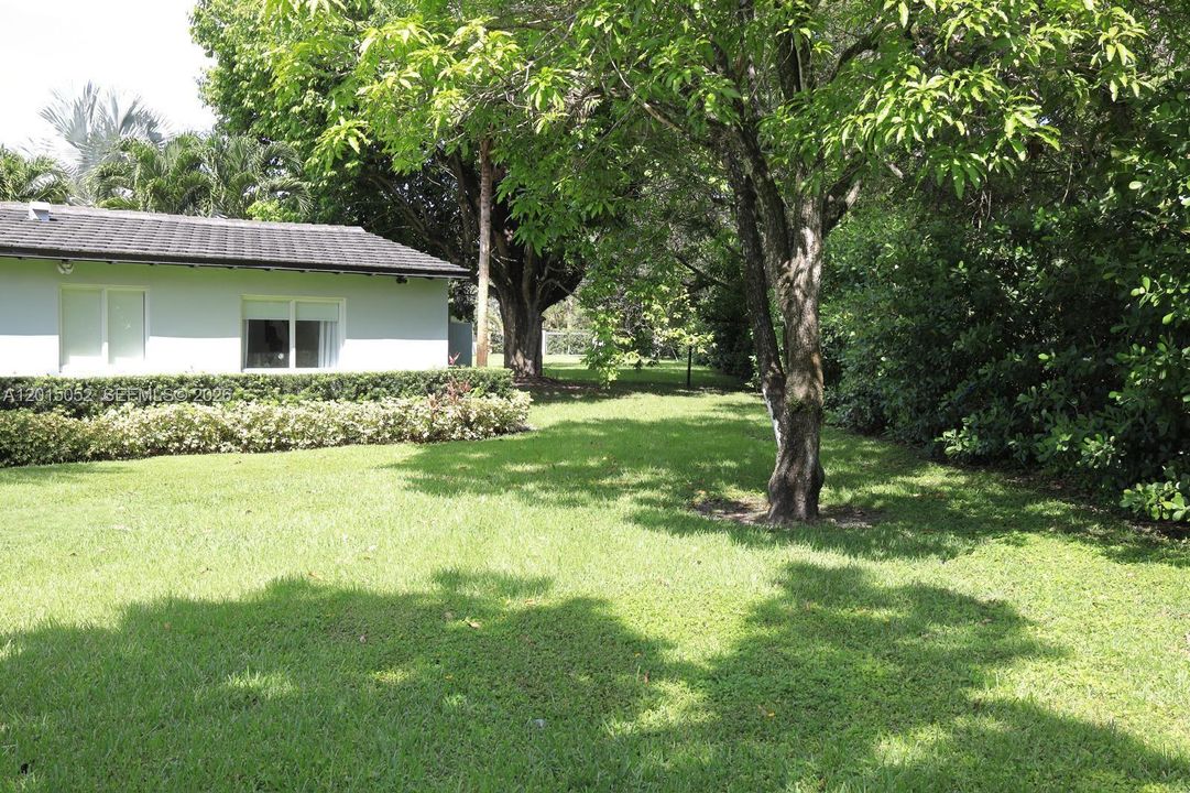 En Venta: $7,900,000 (5 camas, 4 baños, 4246 Pies cuadrados)
