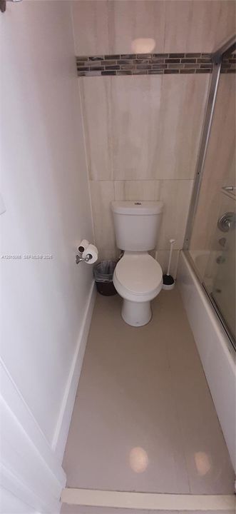 For Sale: $249,900 (1 beds, 1 baths, 767 Square Feet)