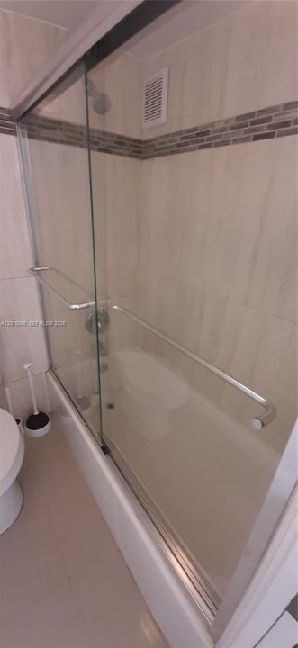 For Sale: $249,900 (1 beds, 1 baths, 767 Square Feet)