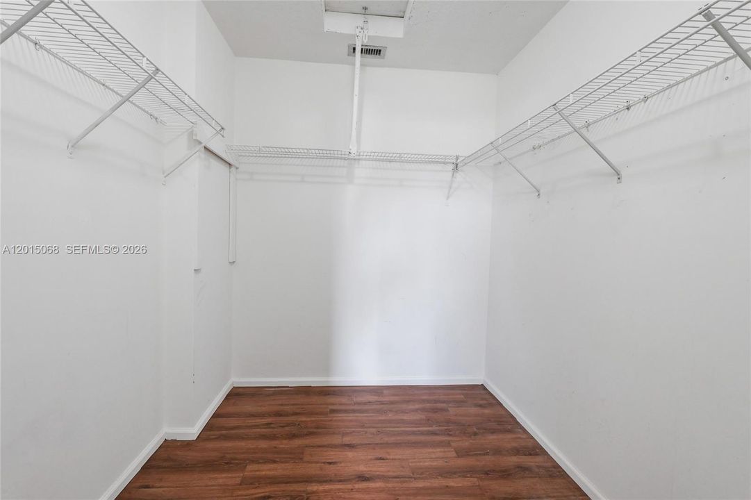 Active With Contract: $3,150 (3 beds, 2 baths, 1727 Square Feet)