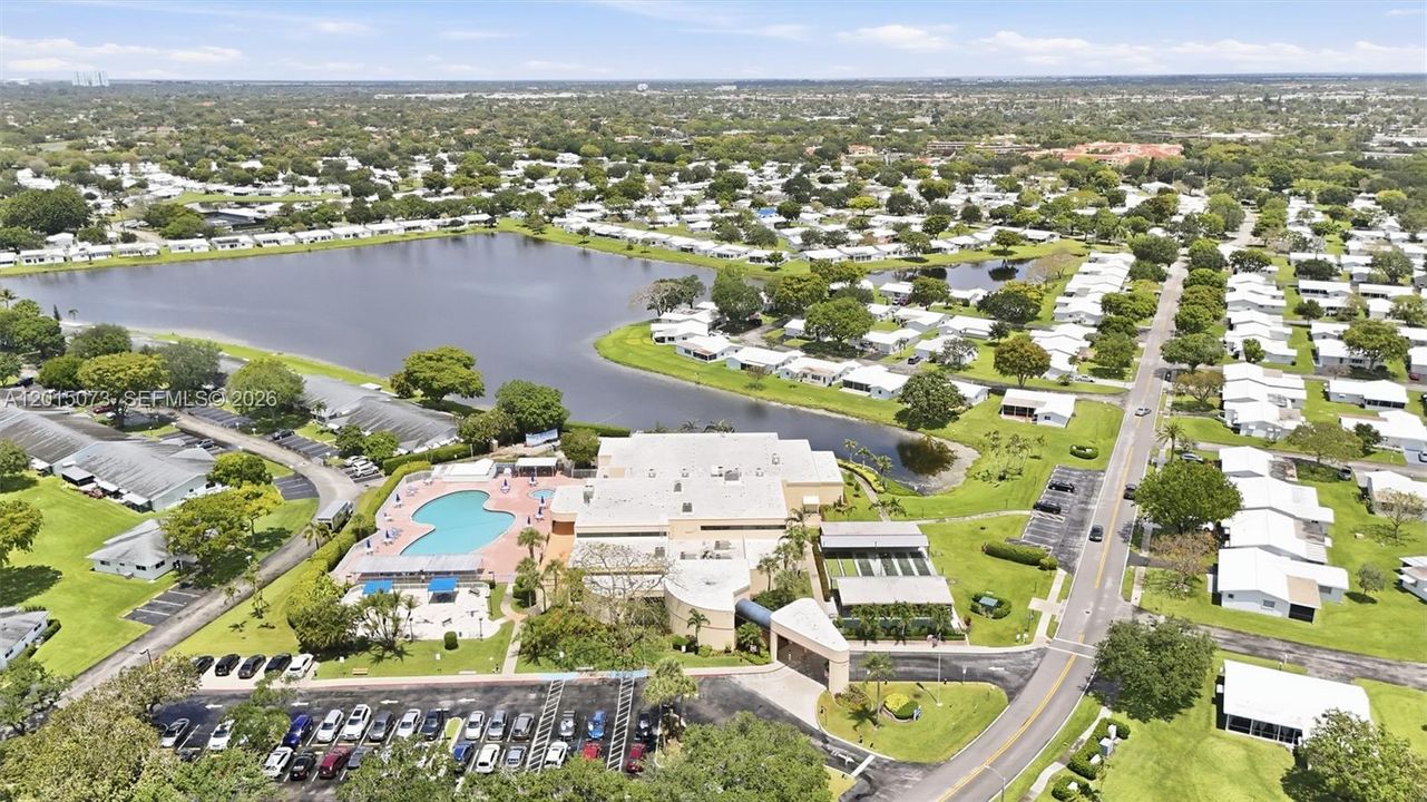 Activo con contrato: $339,000 (2 camas, 2 baños, 1398 Pies cuadrados)