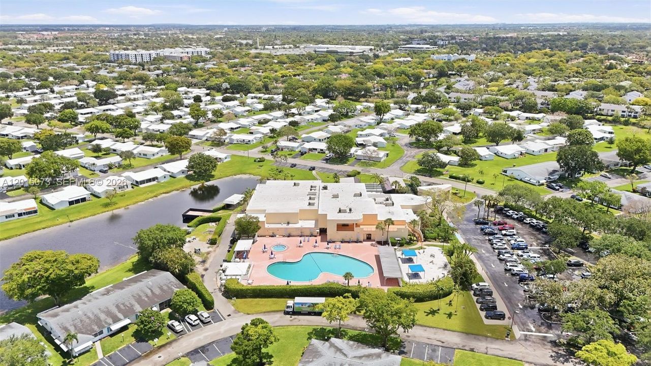 Activo con contrato: $339,000 (2 camas, 2 baños, 1398 Pies cuadrados)