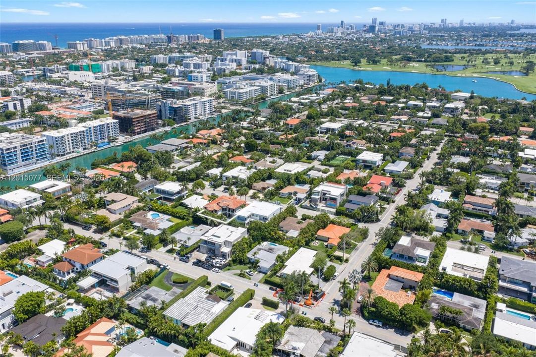 For Sale: $7,850,000 (6 beds, 6 baths, 5538 Square Feet)