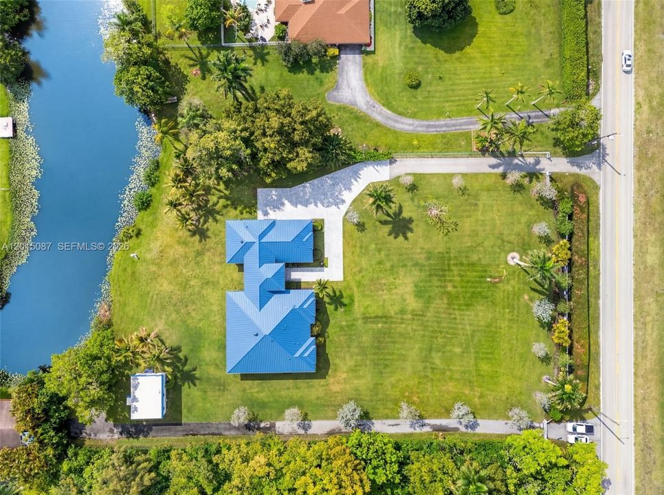 En Renta: $13,500 (5 camas, 5 baños, 4698 Pies cuadrados)