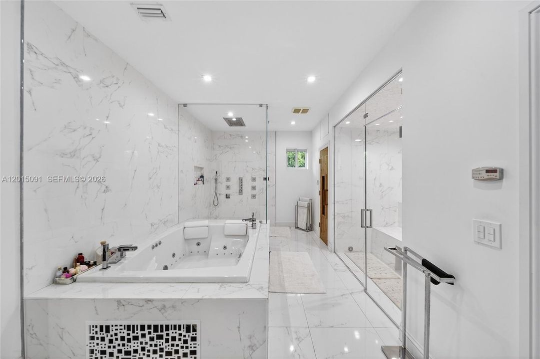 For Sale: $3,599,900 (5 beds, 4 baths, 4331 Square Feet)