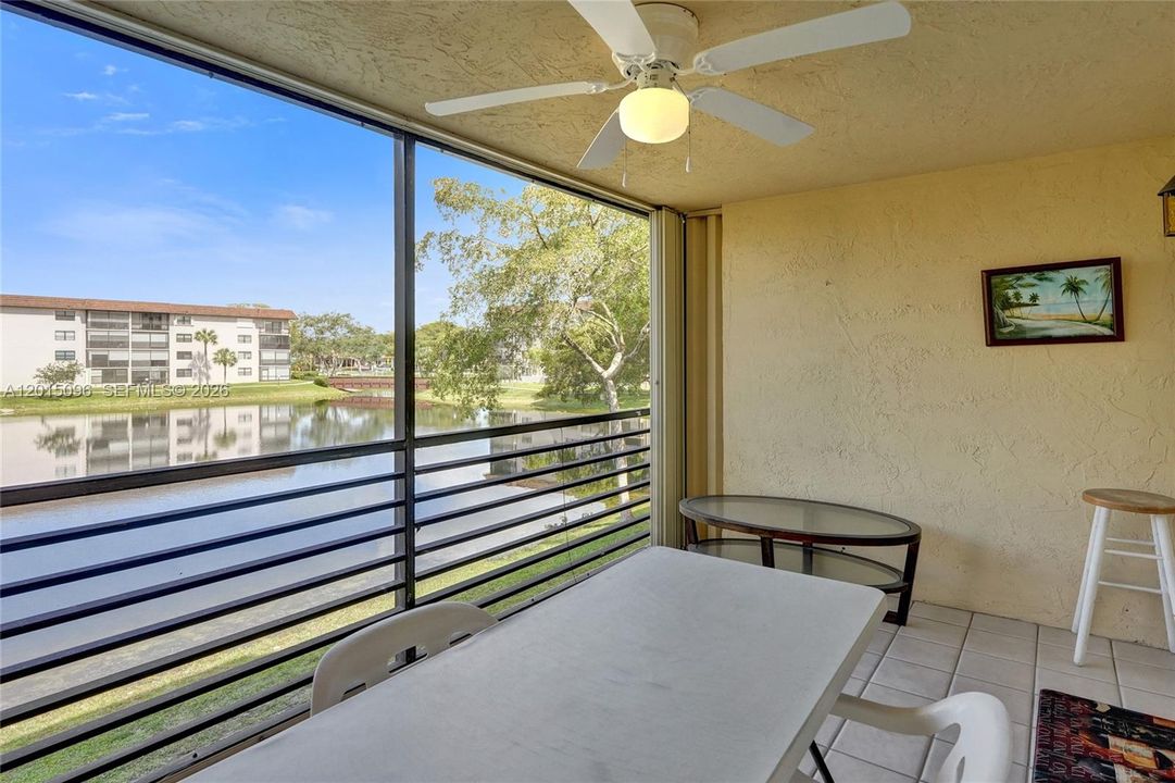 For Sale: $125,000 (2 beds, 2 baths, 1270 Square Feet)