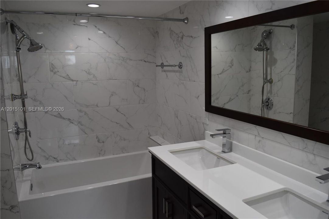 For Sale: $329,000 (3 beds, 2 baths, 1525 Square Feet)