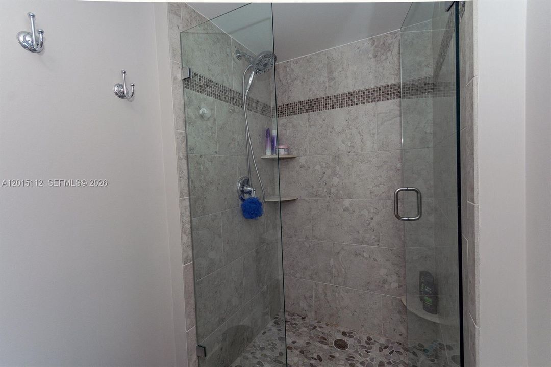For Rent: $8,400 (2 beds, 2 baths, 1332 Square Feet)