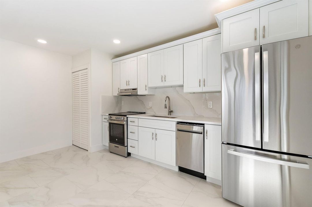 Guest House Kitchen