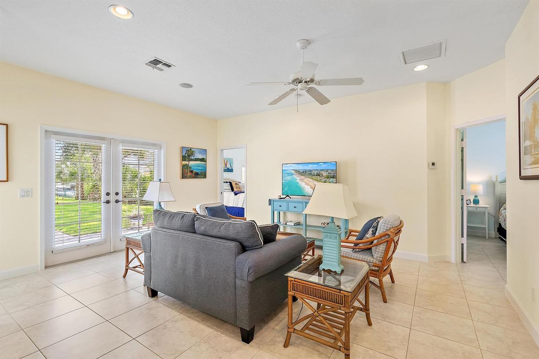 19043 SE Jupiter River Dr--8