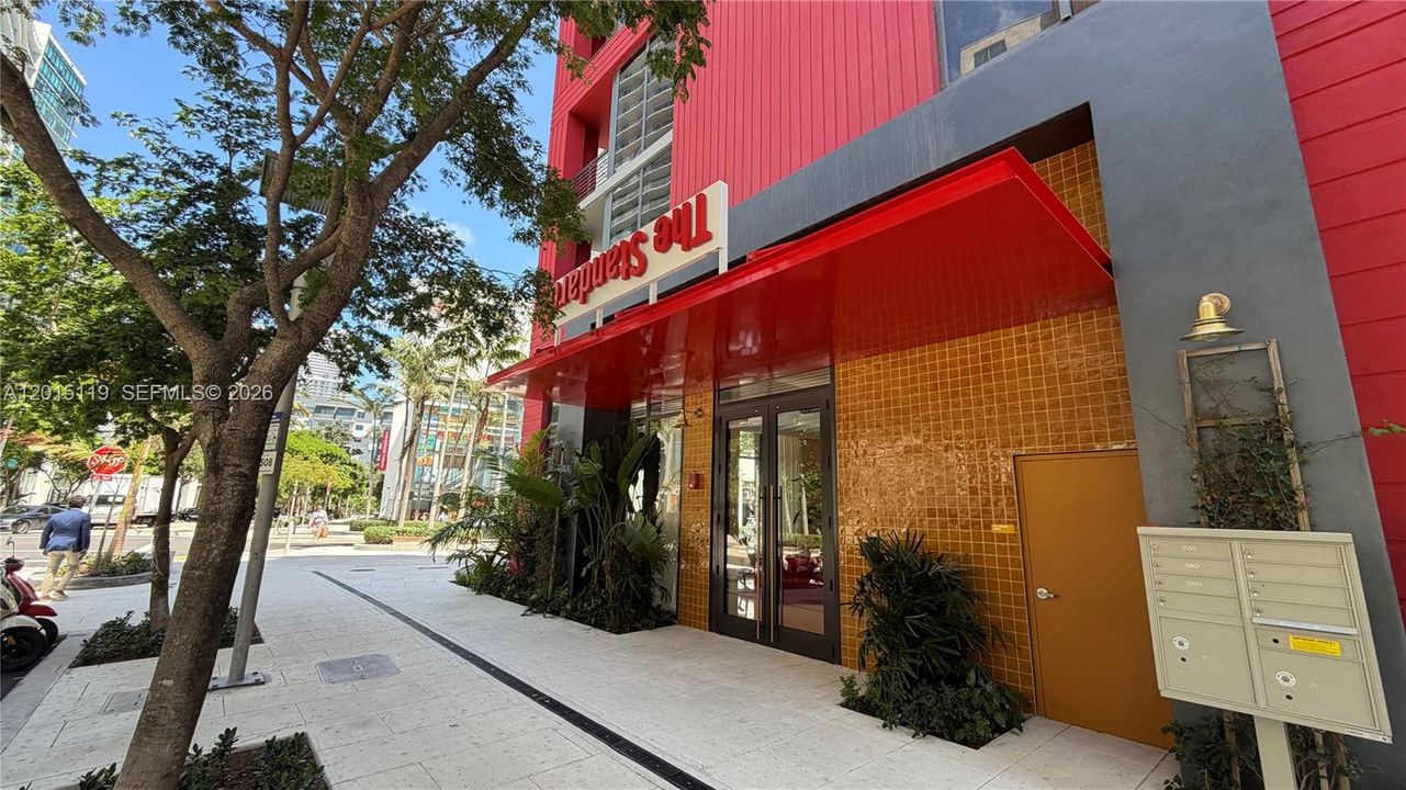 For Sale: $665,000 (0 beds, 1 baths, 479 Square Feet)