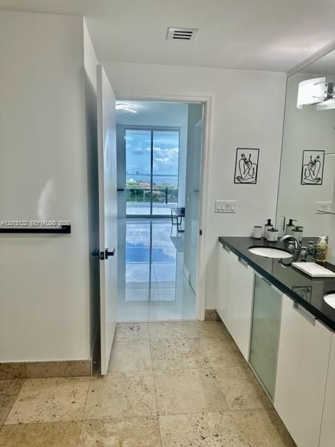 THE LEXI BAYVIEW RESIDENCE 604 NORTH BAY VILLAGE