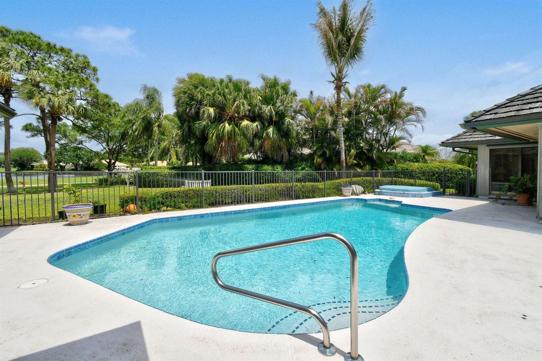 6980SEWingedFootDr(48)