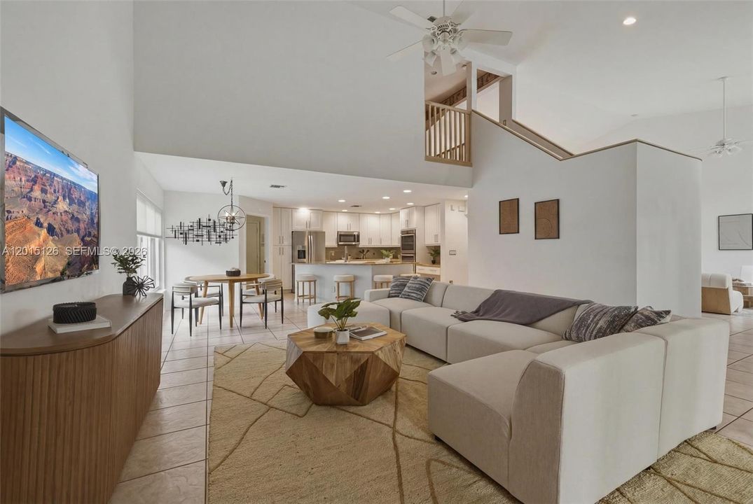 En Venta: $950,000 (5 camas, 3 baños, 3345 Pies cuadrados)