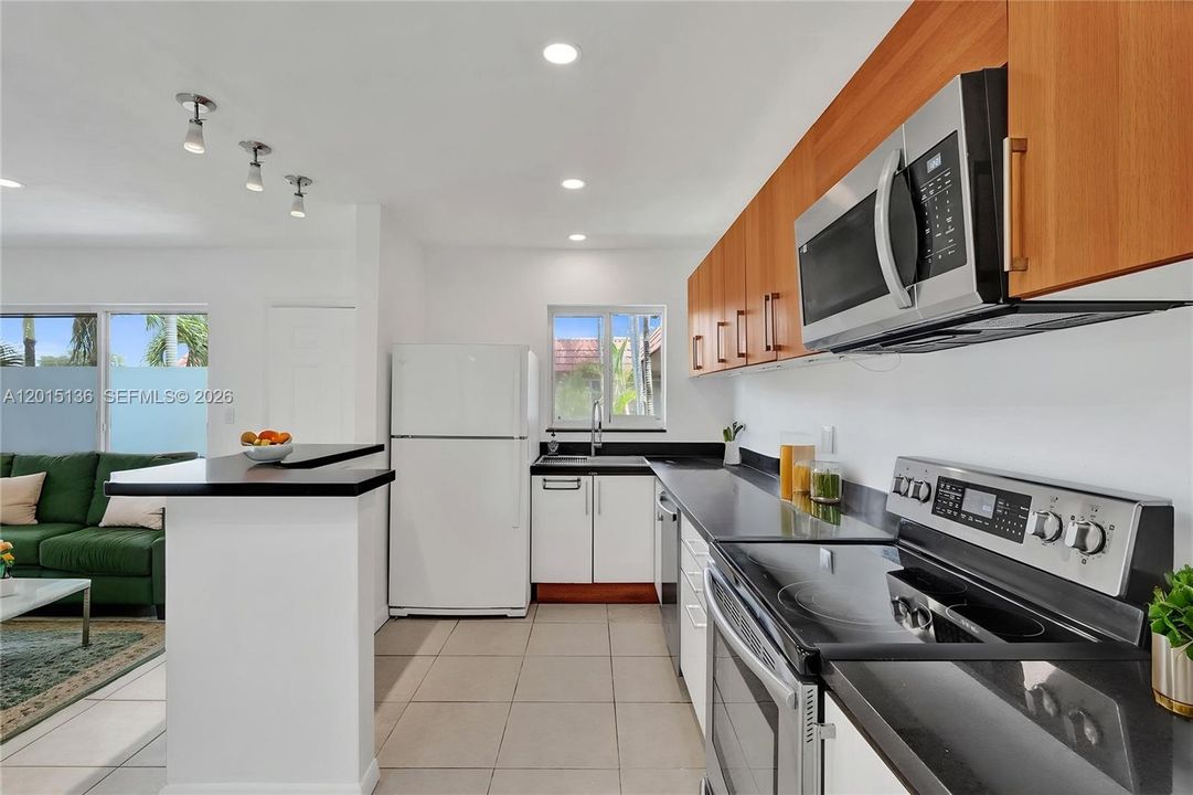 VIRTUAL STAGING