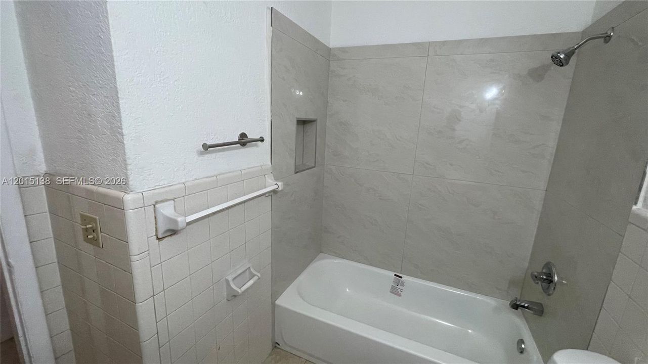 For Sale: $799,999 (0 beds, 0 baths, 2399 Square Feet)