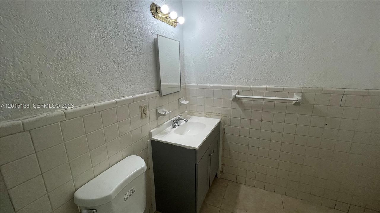 For Sale: $799,999 (0 beds, 0 baths, 2399 Square Feet)